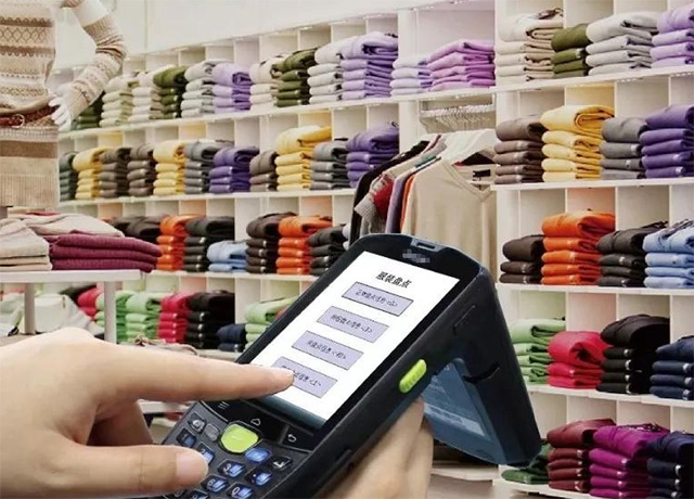 服装行业里的RFID电子标签有哪些种类呢