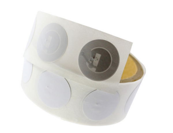 RFID电子标签的优点都体现在哪几个方面？